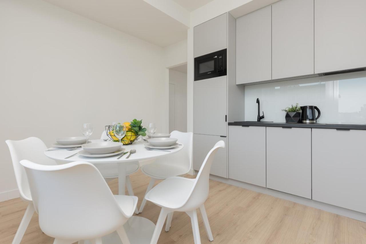 Amazing Spacious Apartments In Warsaw City Center By Noclegi Renters Екстер'єр фото